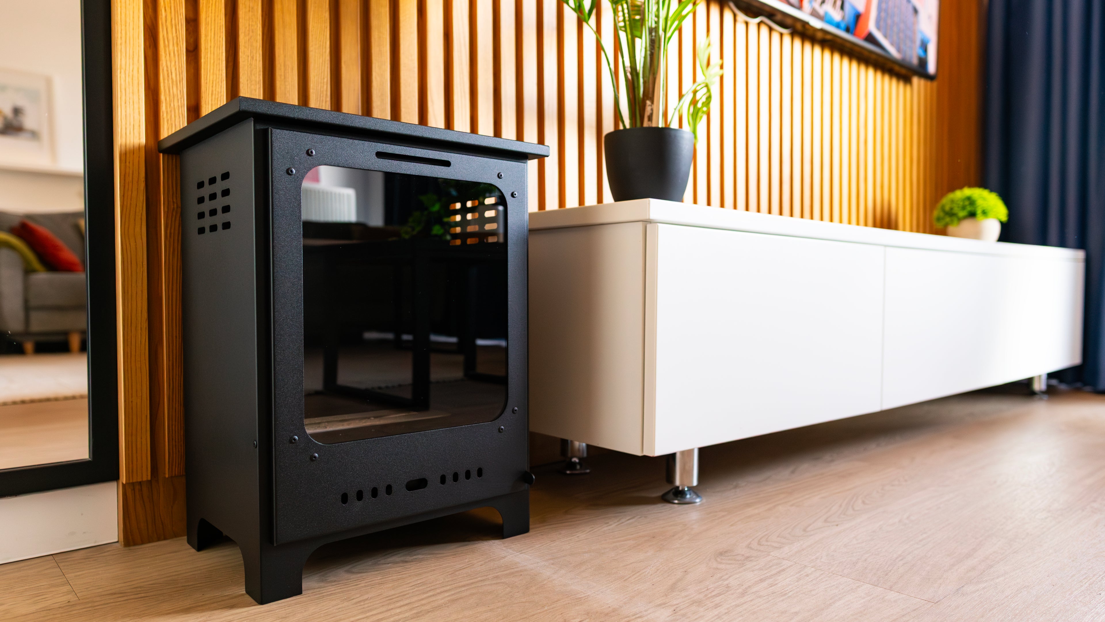 Biofireplace freestanding Koza Mini black matte with glass