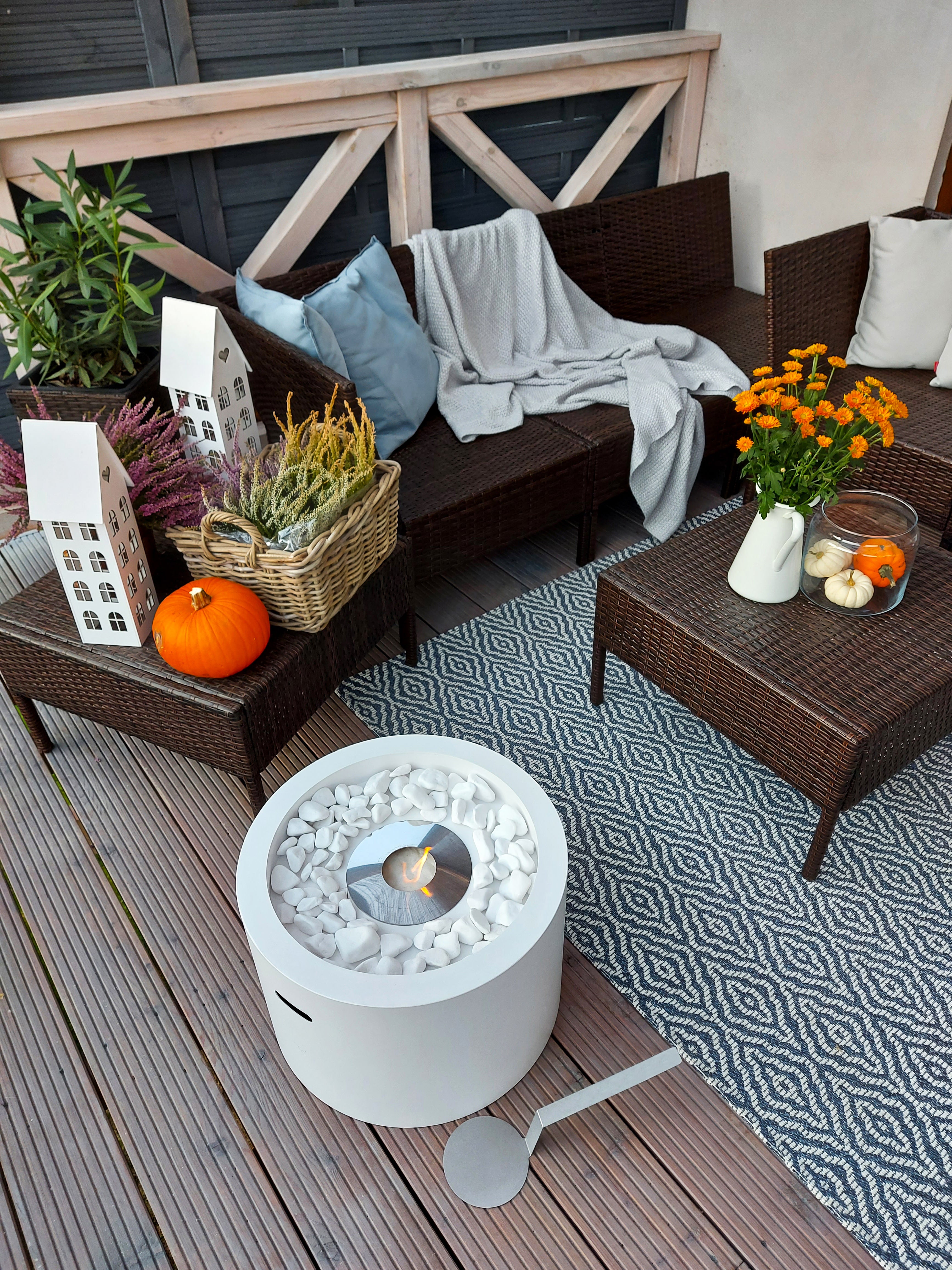 Biofireplace freestanding Moon white matte